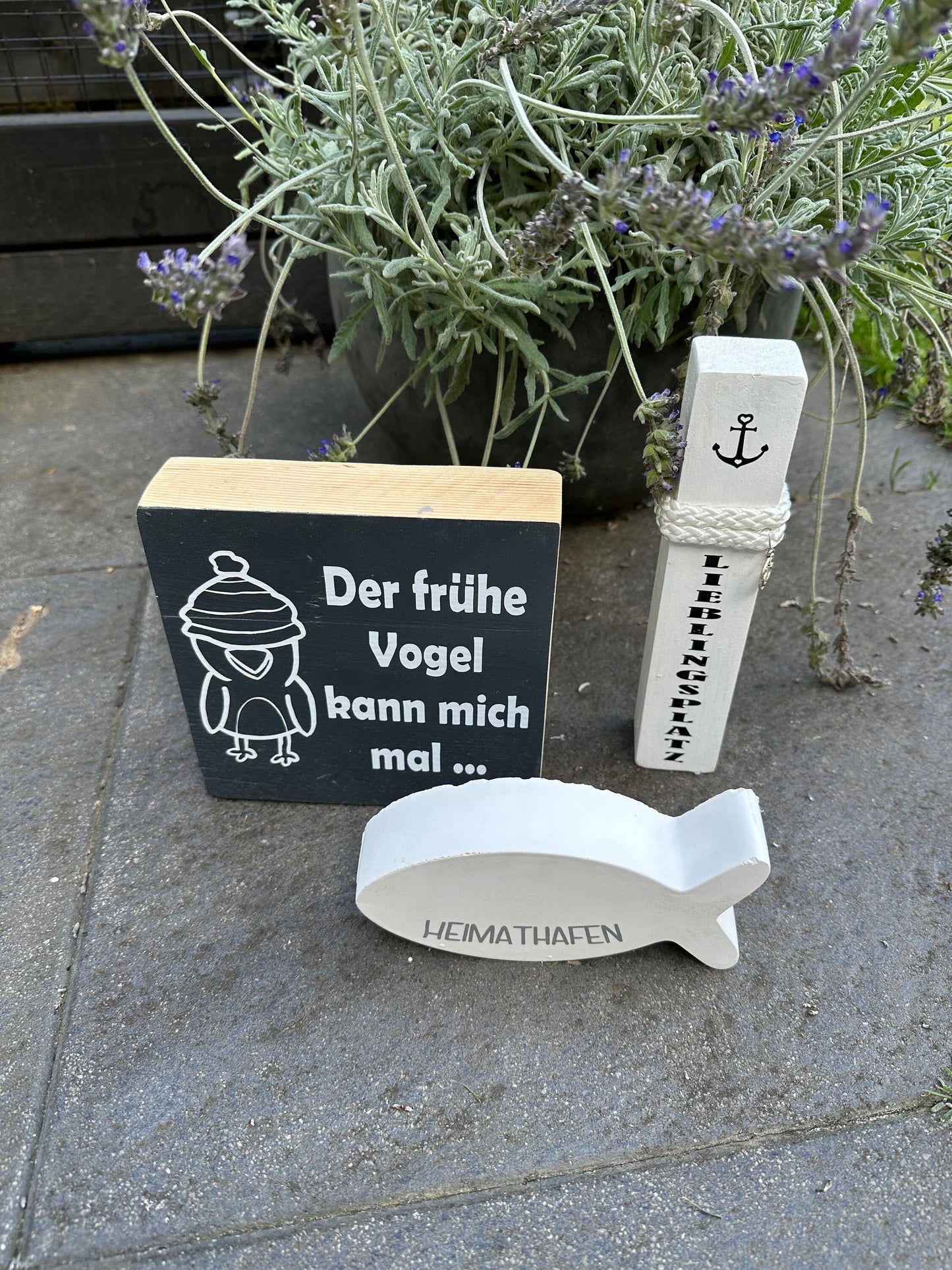 Maritime Tischdeko im Set Dekoration Aufsteller Heimathafen Holzschild Poller Ankerplatz Möwe maritim grau Lieblingsplatz