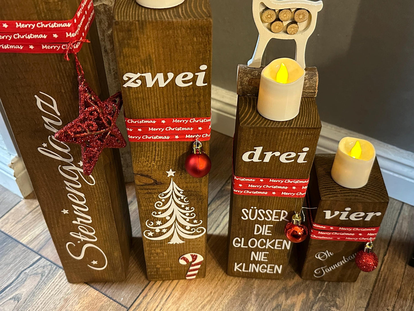 Adventskranz Säulen Set braun Weihnachten Kerzen Advent xmas Balken Kanthölzer Manapal maritime Deko Adventslichter Weihnachtsdeko Poller
