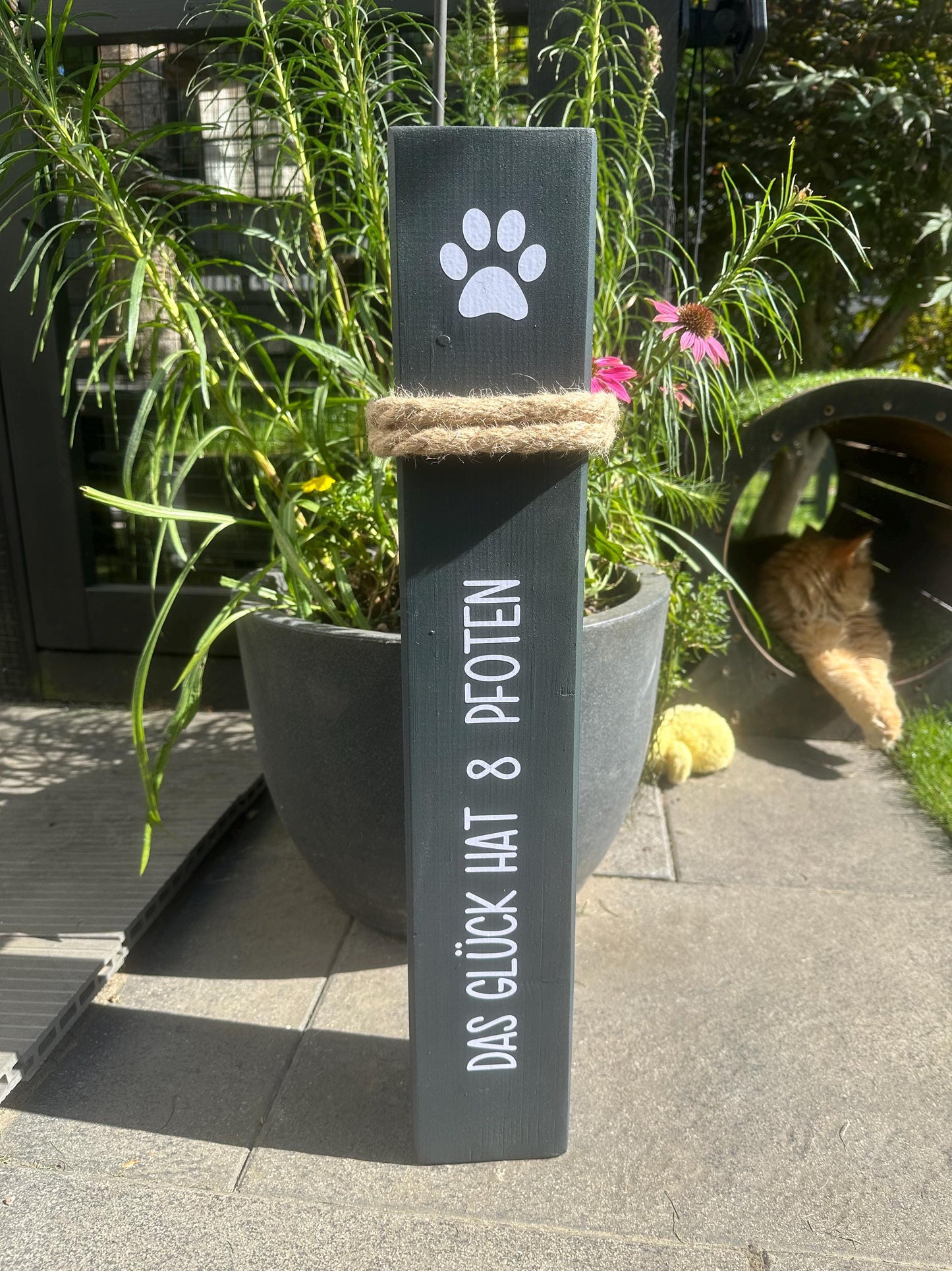 Personalized Wooden Pillar for Pet Lovers | Happiness has 4 Paws | Custom Pet Memorial Gift
