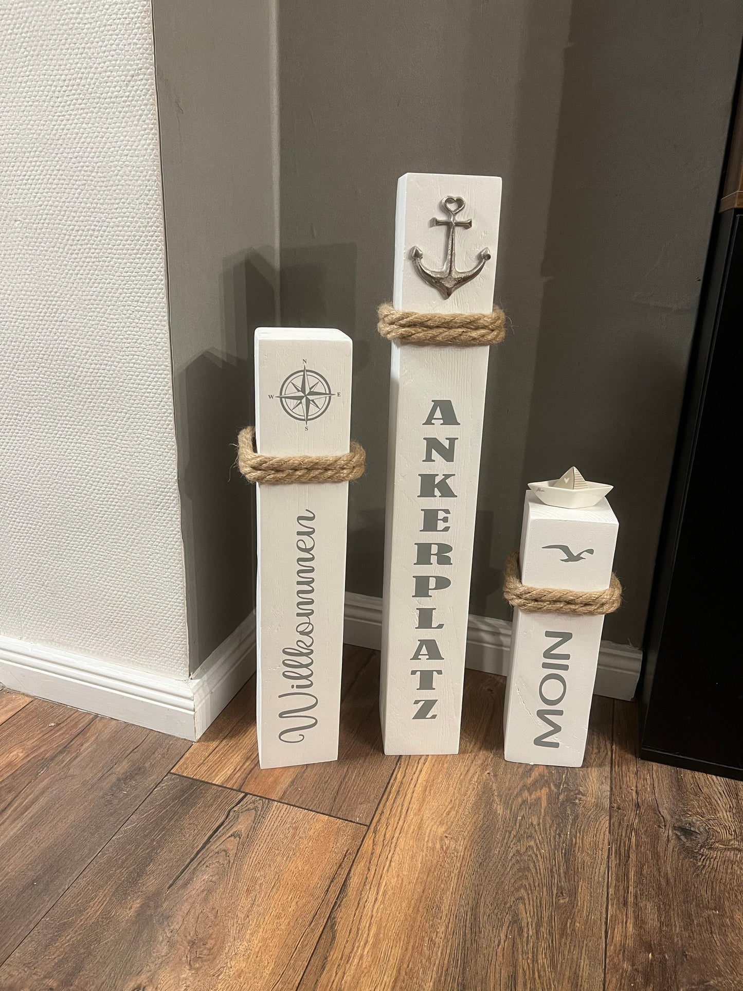 3er Set maritime Deko Holz Anker Poller Ahoi Garten Manapal Dekosäulen Meer Balken Stele Säule Manapal Schiff Willkommen Ankerplatz Moin