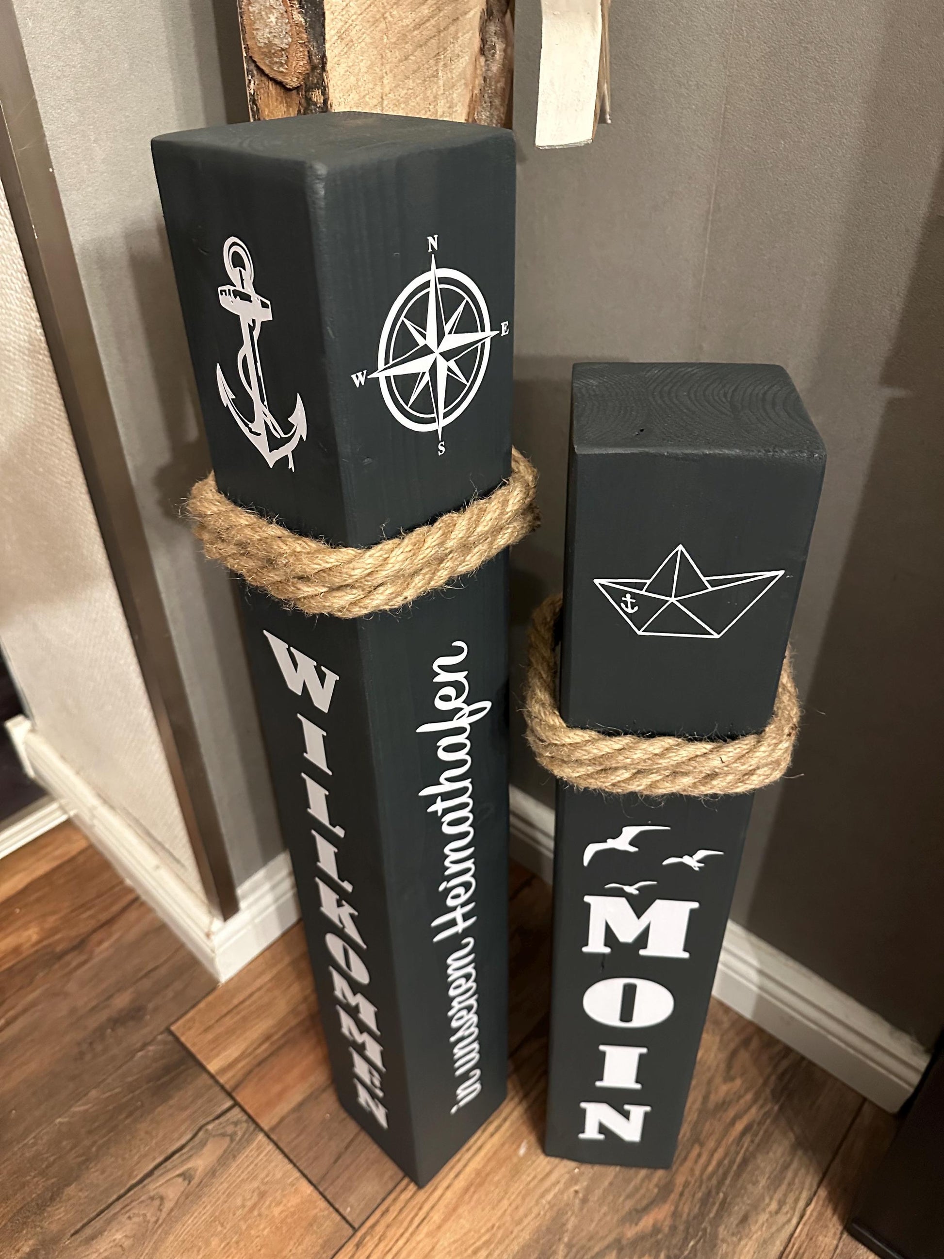 Housewarming Gift | Set of 2 Nautical Wooden Posts with Anchor + Text | Coastal Home Decor for Front Door, Garden & Beach House