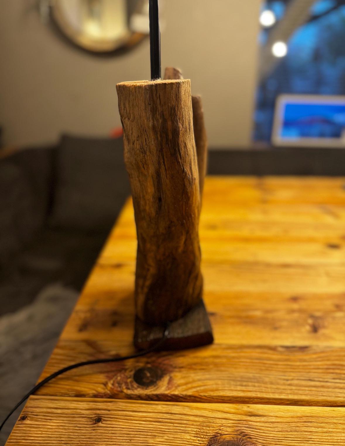 Lampe aus Treibholz, Unikat, Tischlampe maritim, Holzlampe, individuell Geschenk, Tischdeko, Meer, Anker, Heimathafen