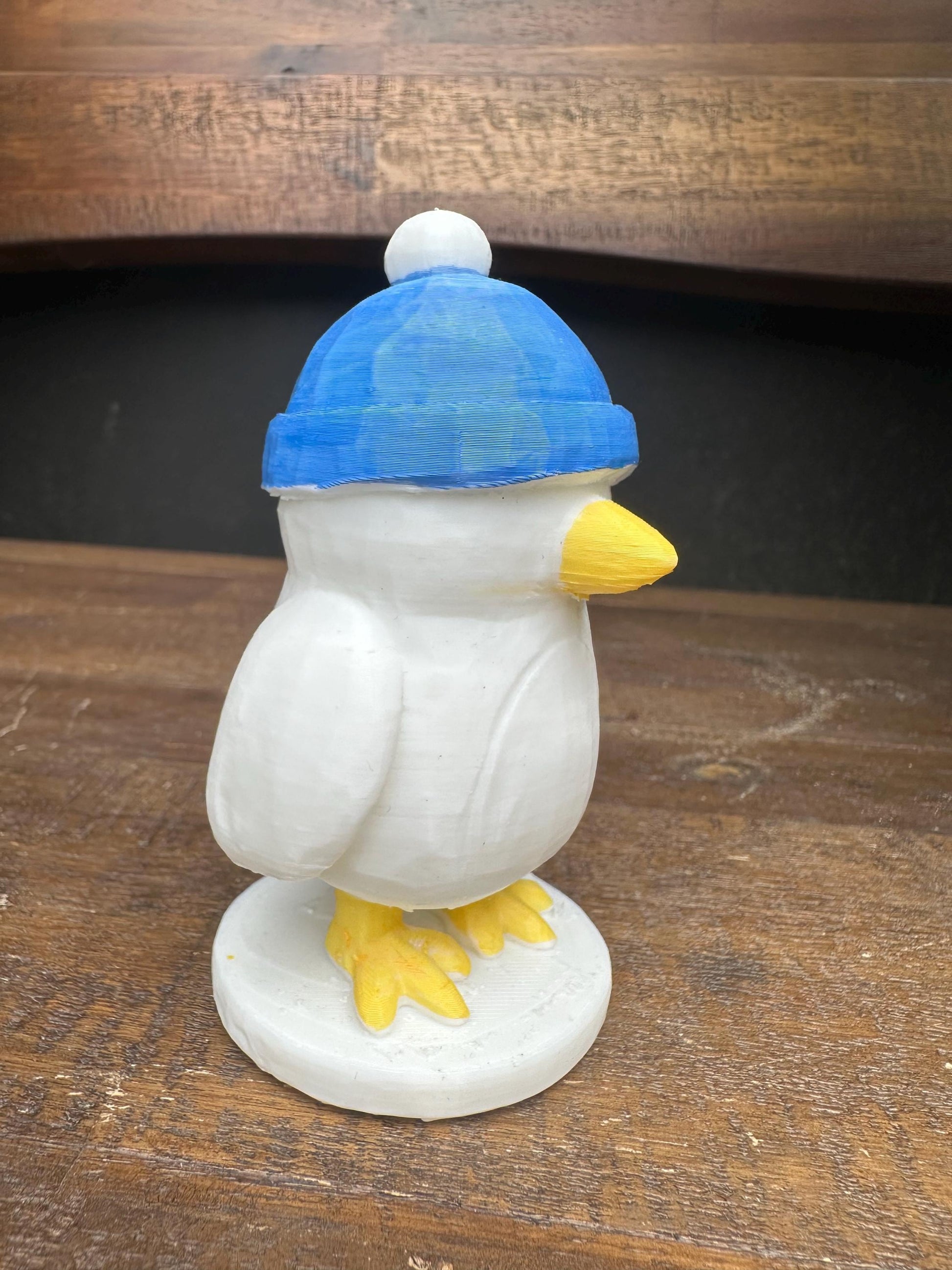 eagull Figurine with Hat | Nautical Coastal Decor Gift | Handmade 3D Printed Seagull Sculpture | Winter & Christmas Home Decoration