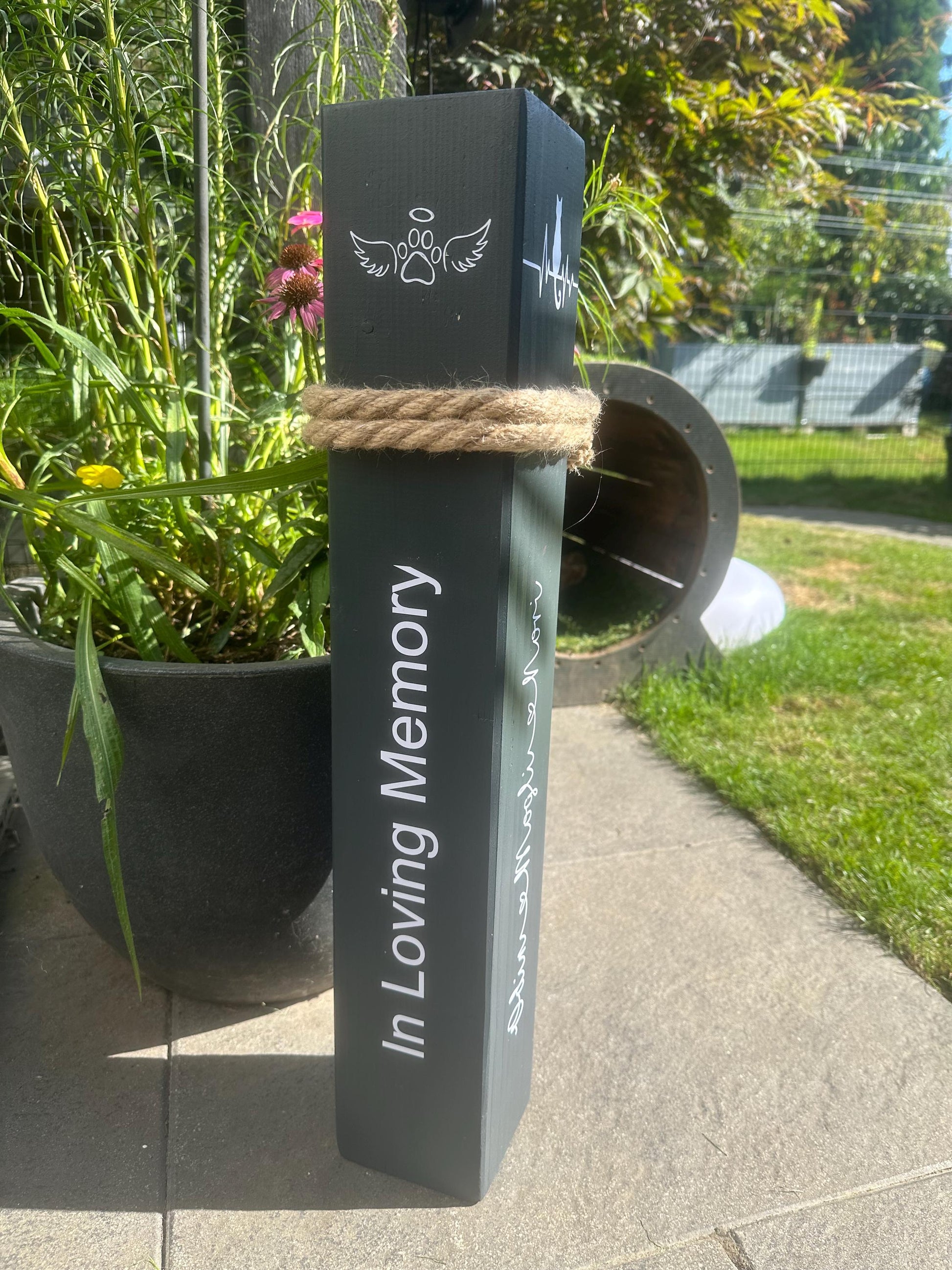 Personalized Wooden Pillar for Pet Lovers | Happiness has 4 Paws | Custom Pet Memorial Gift